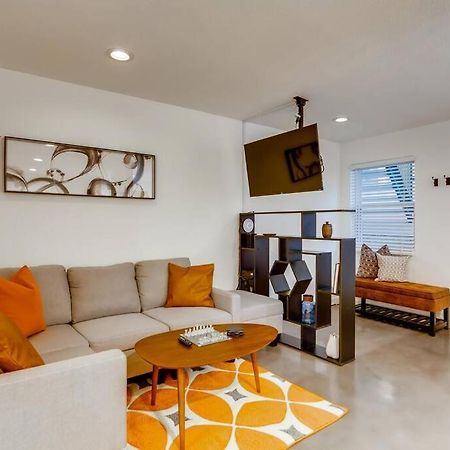 Modern Designer Condo Close To Downtown Austin! Exterior foto